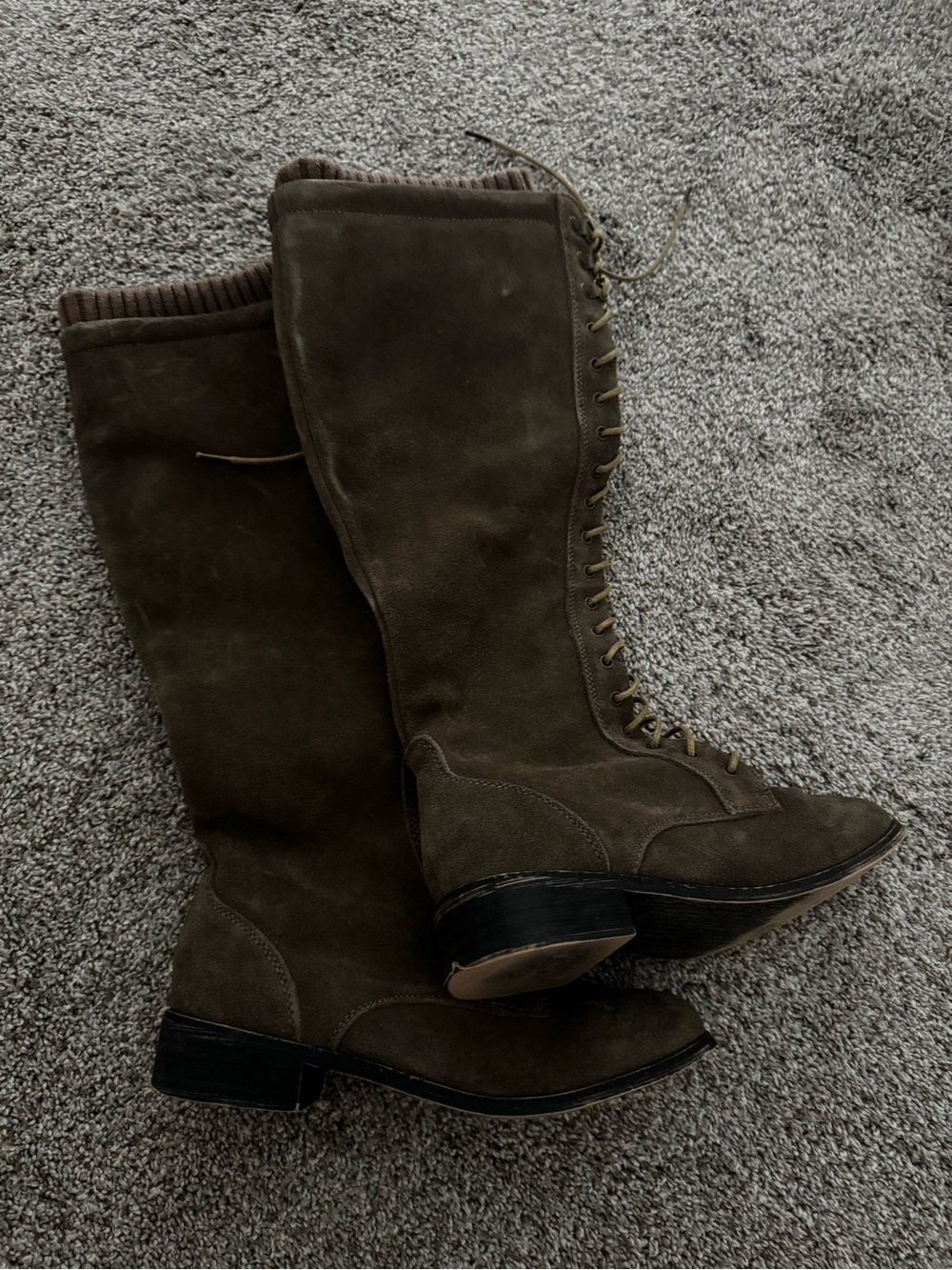 Women's Lace-Up Suede Boots